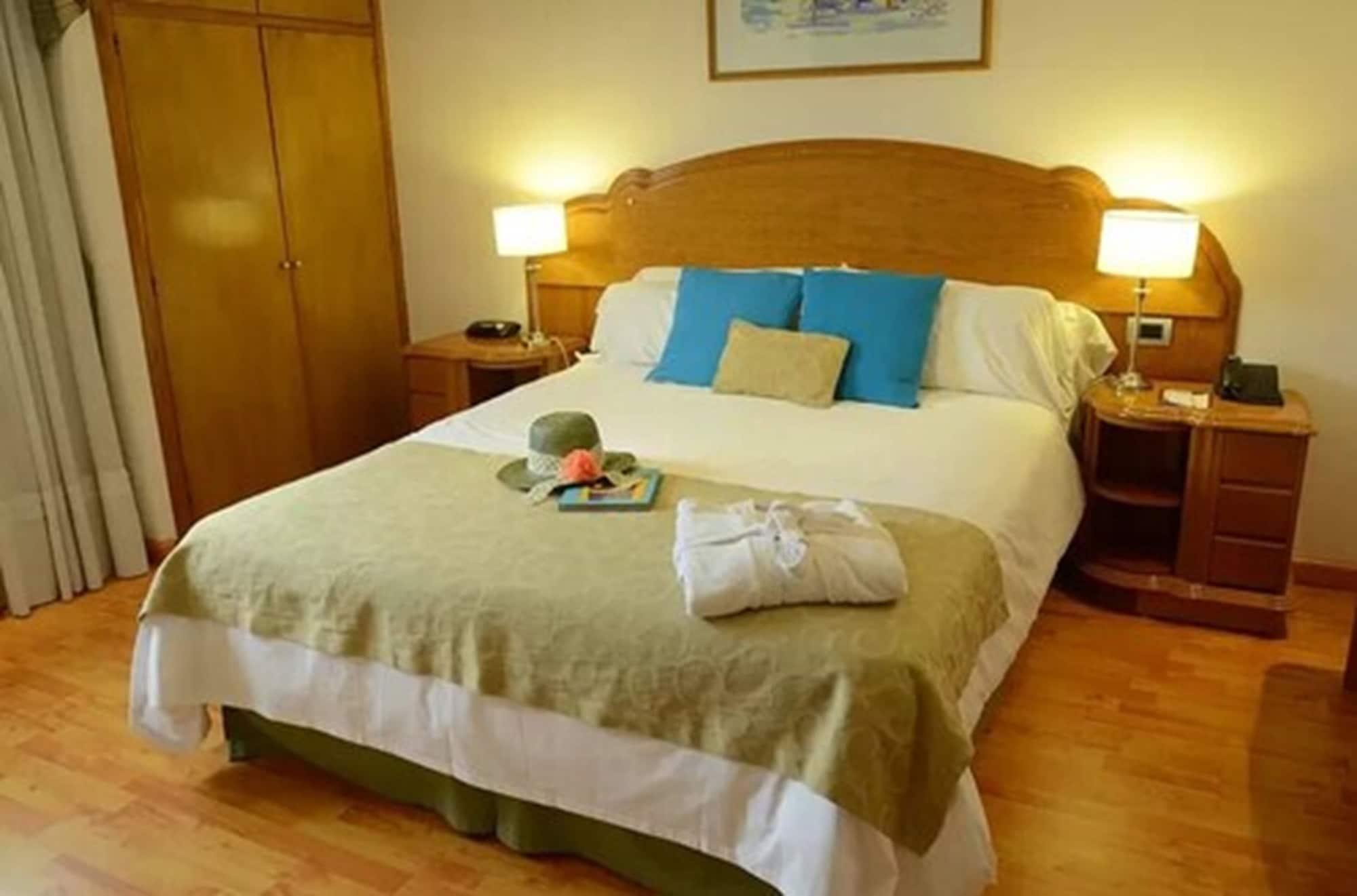 Niken Hotel Spa & Business Center Necochea Eksteriør billede