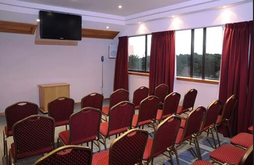 Niken Hotel Spa & Business Center Necochea Eksteriør billede