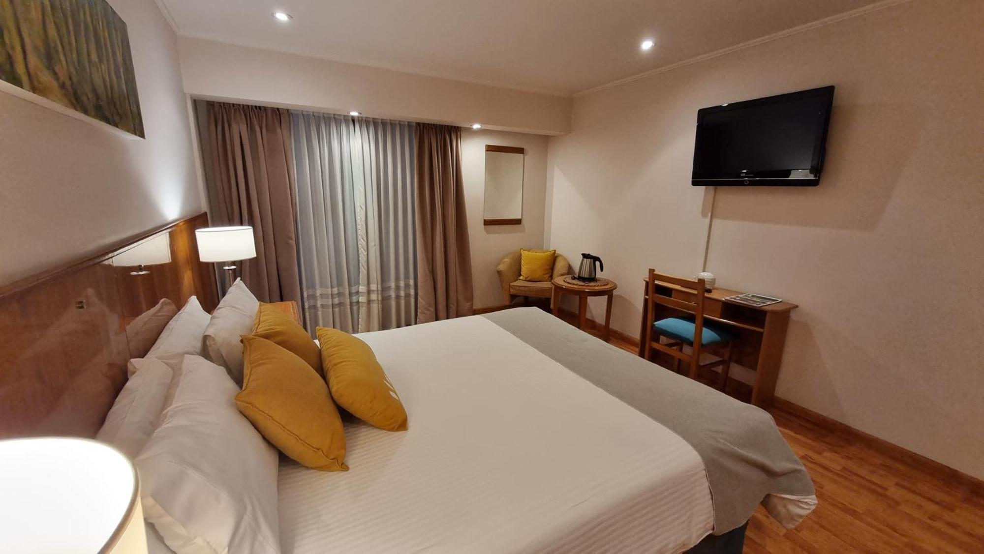 Niken Hotel Spa & Business Center Necochea Eksteriør billede