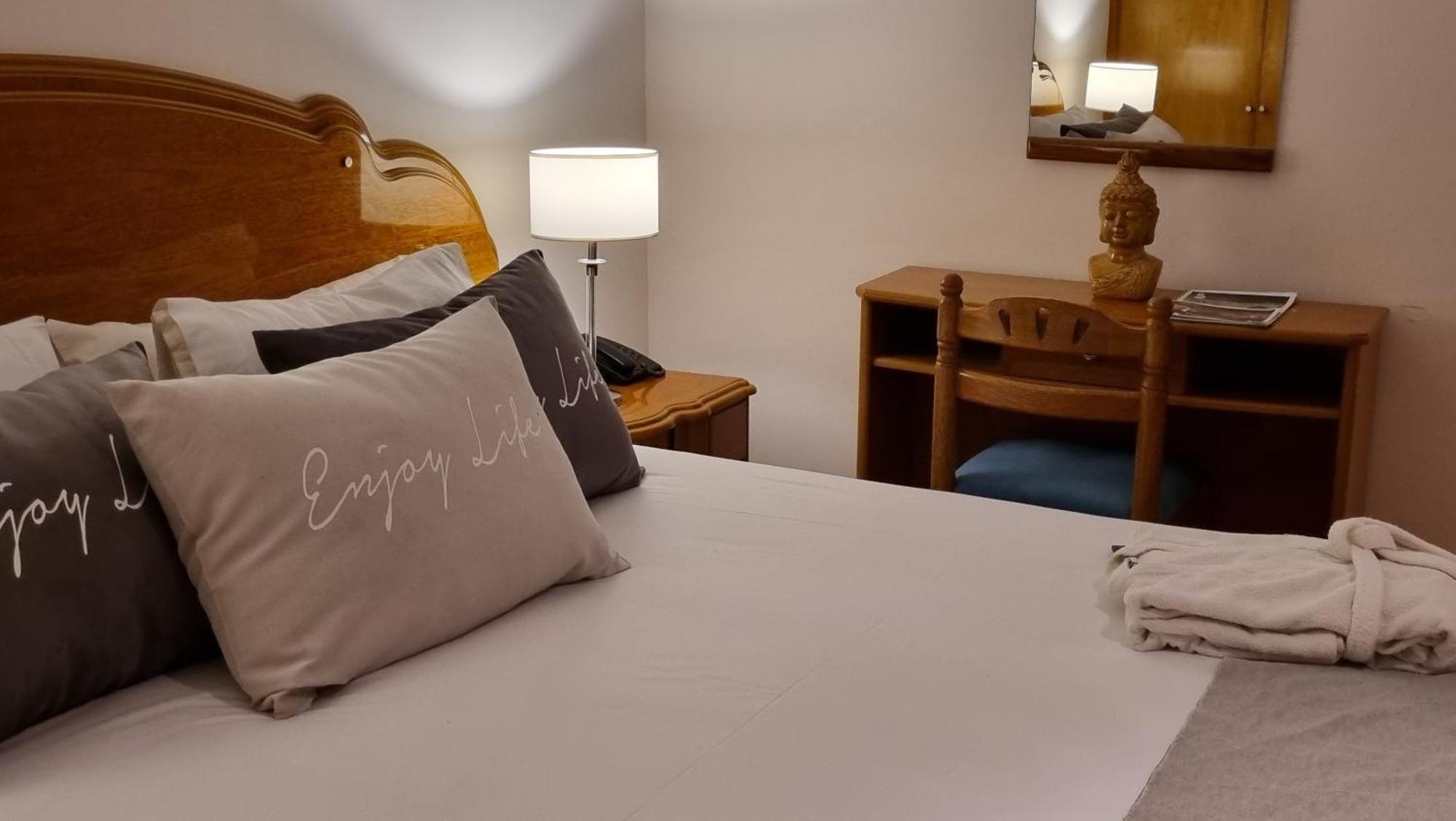 Niken Hotel Spa & Business Center Necochea Eksteriør billede